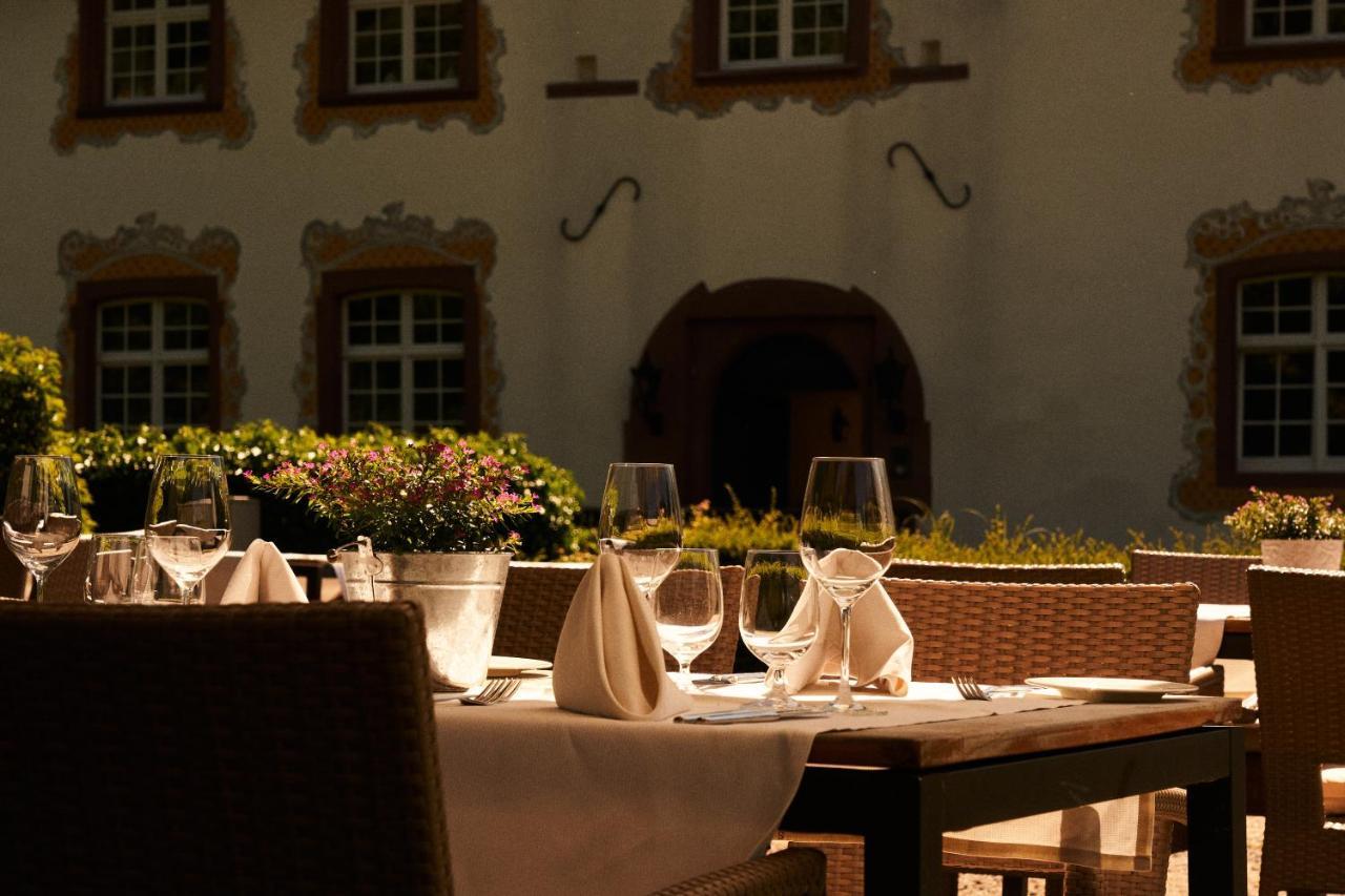 Gaestehaus Am Wasserschloss & Restaurant Wasserschloss Inzlingen Exterior foto